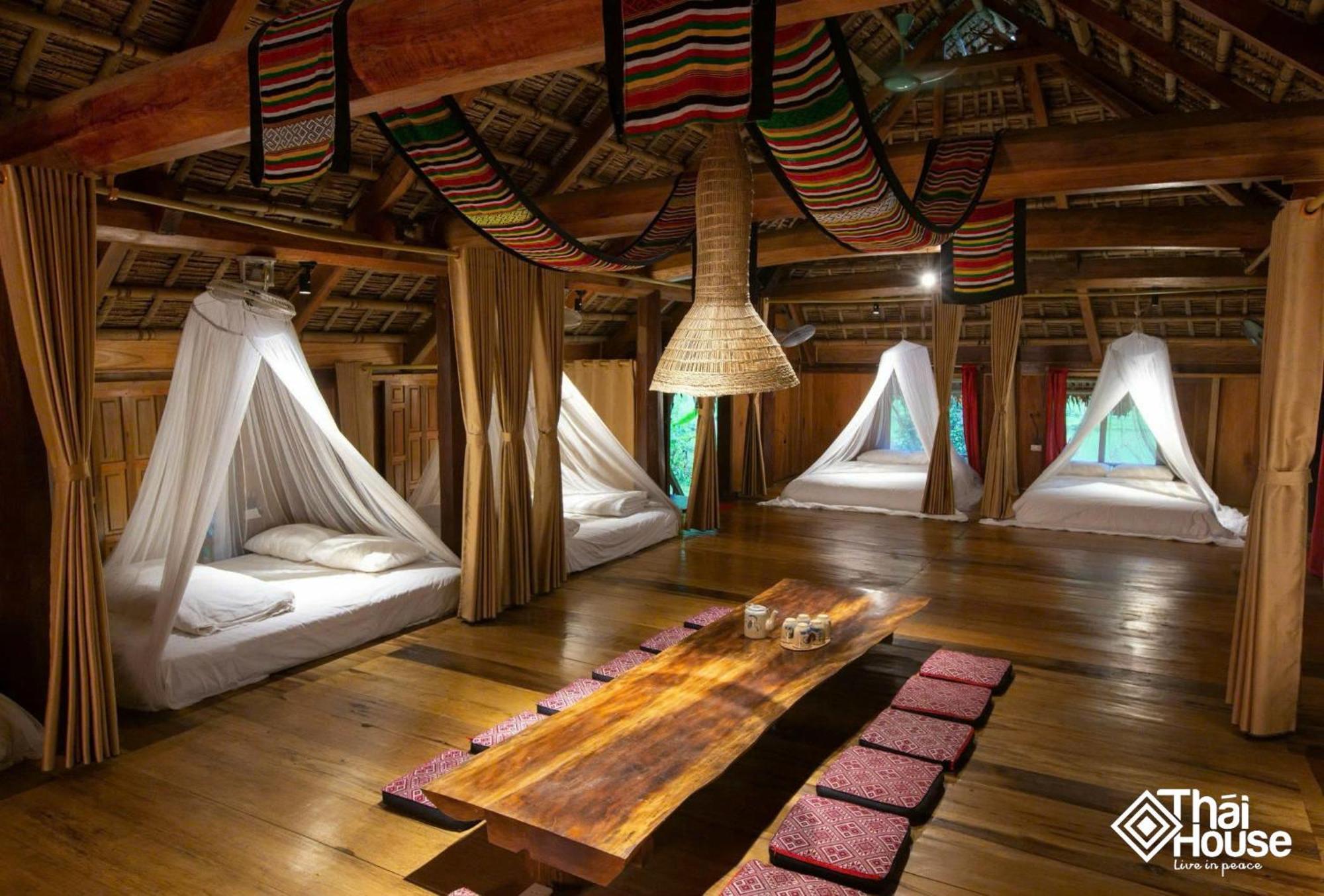Thai House Pu Luong - Century Old Stilt House With Terrace Views Huong Ba Thuoc Exterior photo
